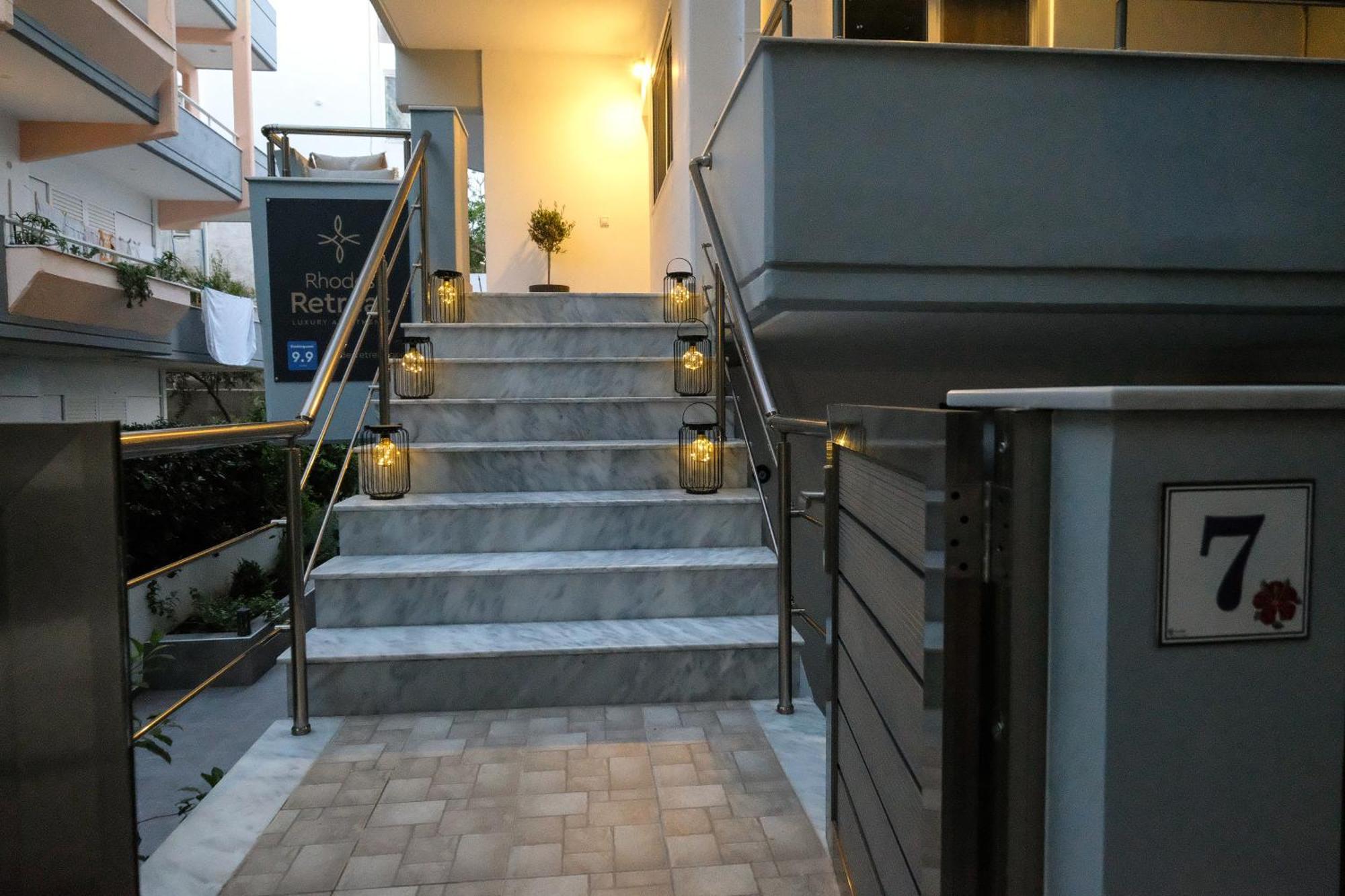 Rhodes Retreat: Modern Comfort In Serene Luxury Apartament Rhodes City