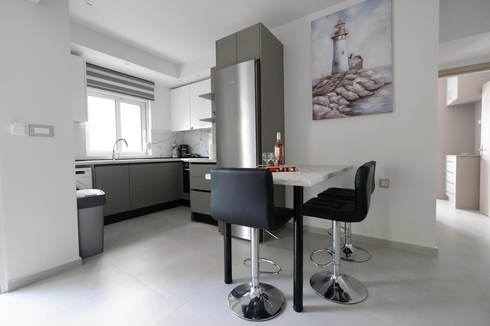 Rhodes Retreat: Modern Comfort In Serene Luxury * Rhodes City