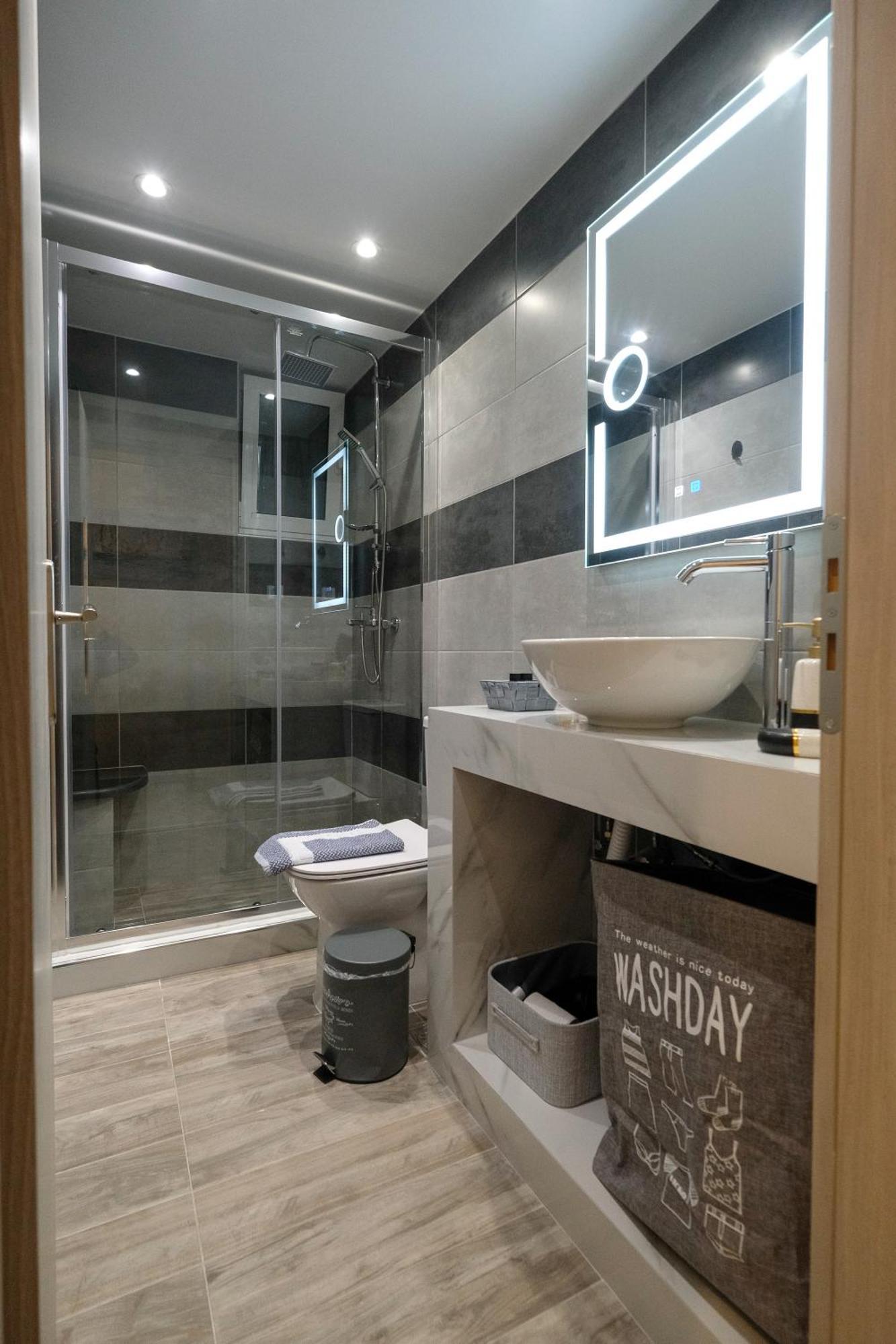 Rhodes Retreat: Modern Comfort In Serene Luxury Apartment Rhodes City